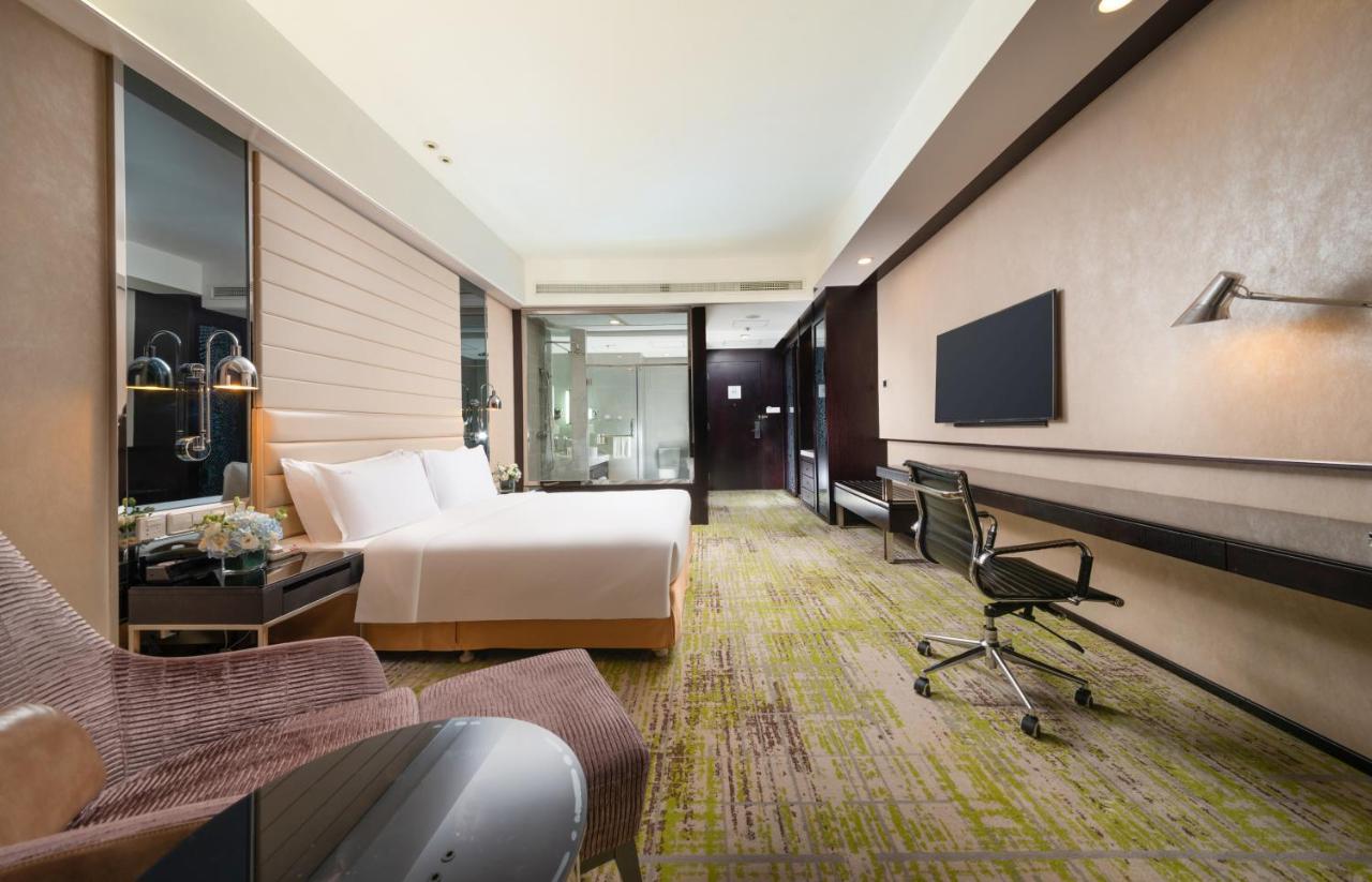 Holiday Inn Beijing Focus Square, An Ihg Hotel Extérieur photo